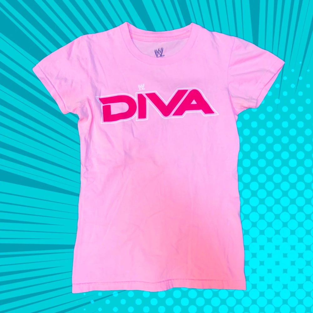 WWE DIVA limited edition breast cancer awareness